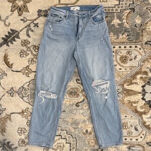 Abercrombie & Fitch Light Blue Cropped Jeans